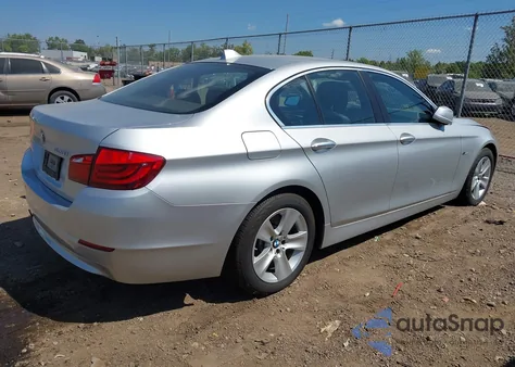 2011 BMW 528I из США, поврежденный, VIN WBAFR1C51BC260774